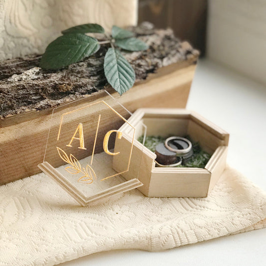 Kompakte Box für Eheringe ∙ Hexagon BEIGE