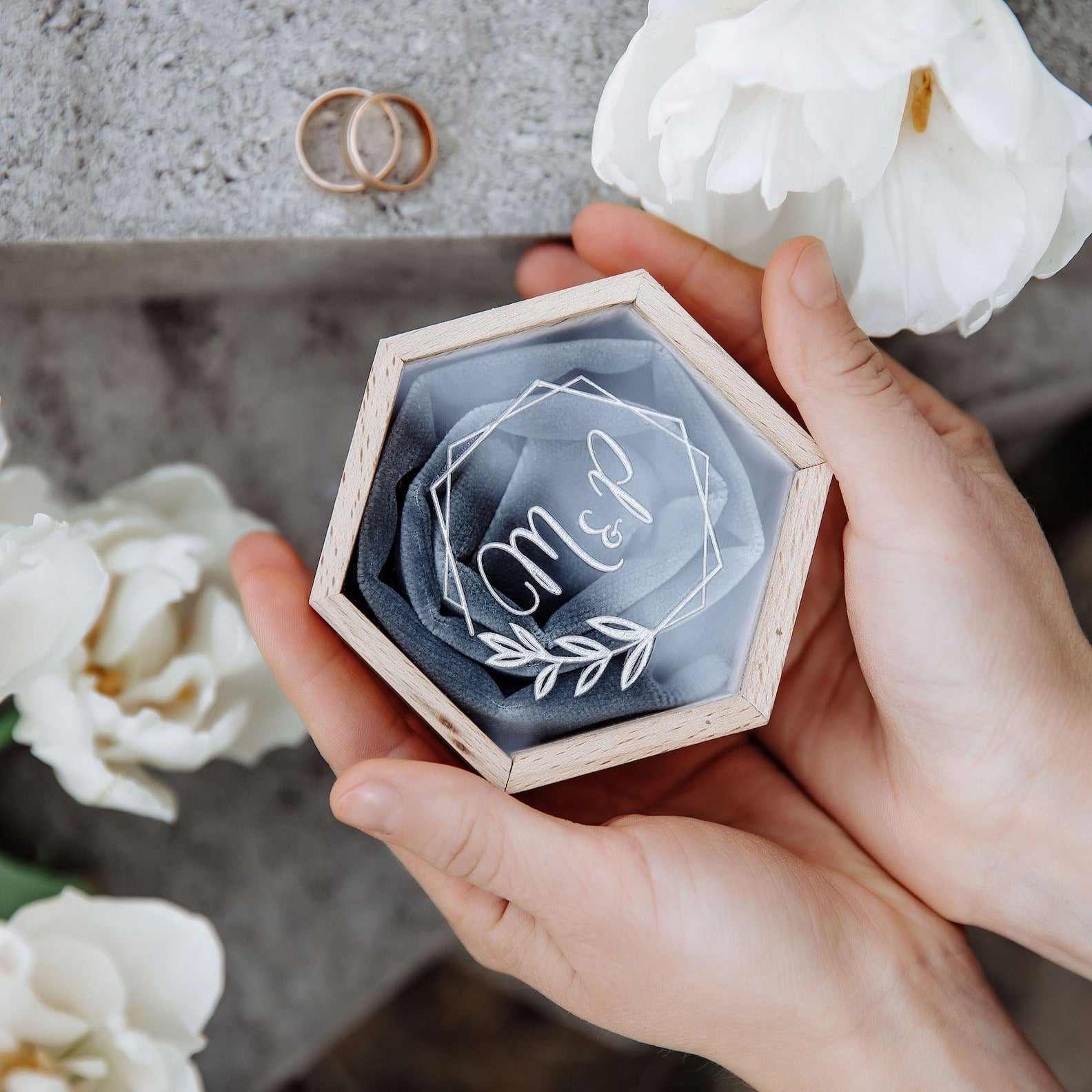 Підставка для обручок