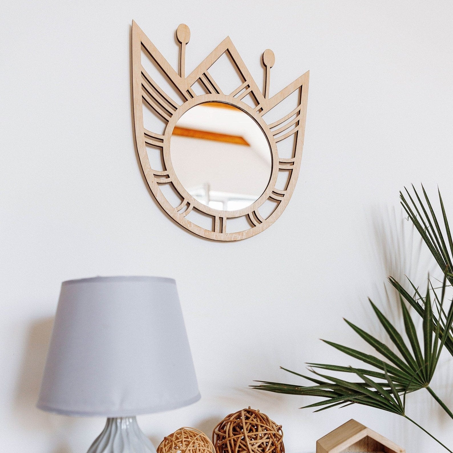 Настінне дзеркало, 
дзеркало в спальню, 
Дзеркало в рамі, дзеркало підвісне, 
дзеркало з квітковим орнаментом, 
дзеркало в дитячу,