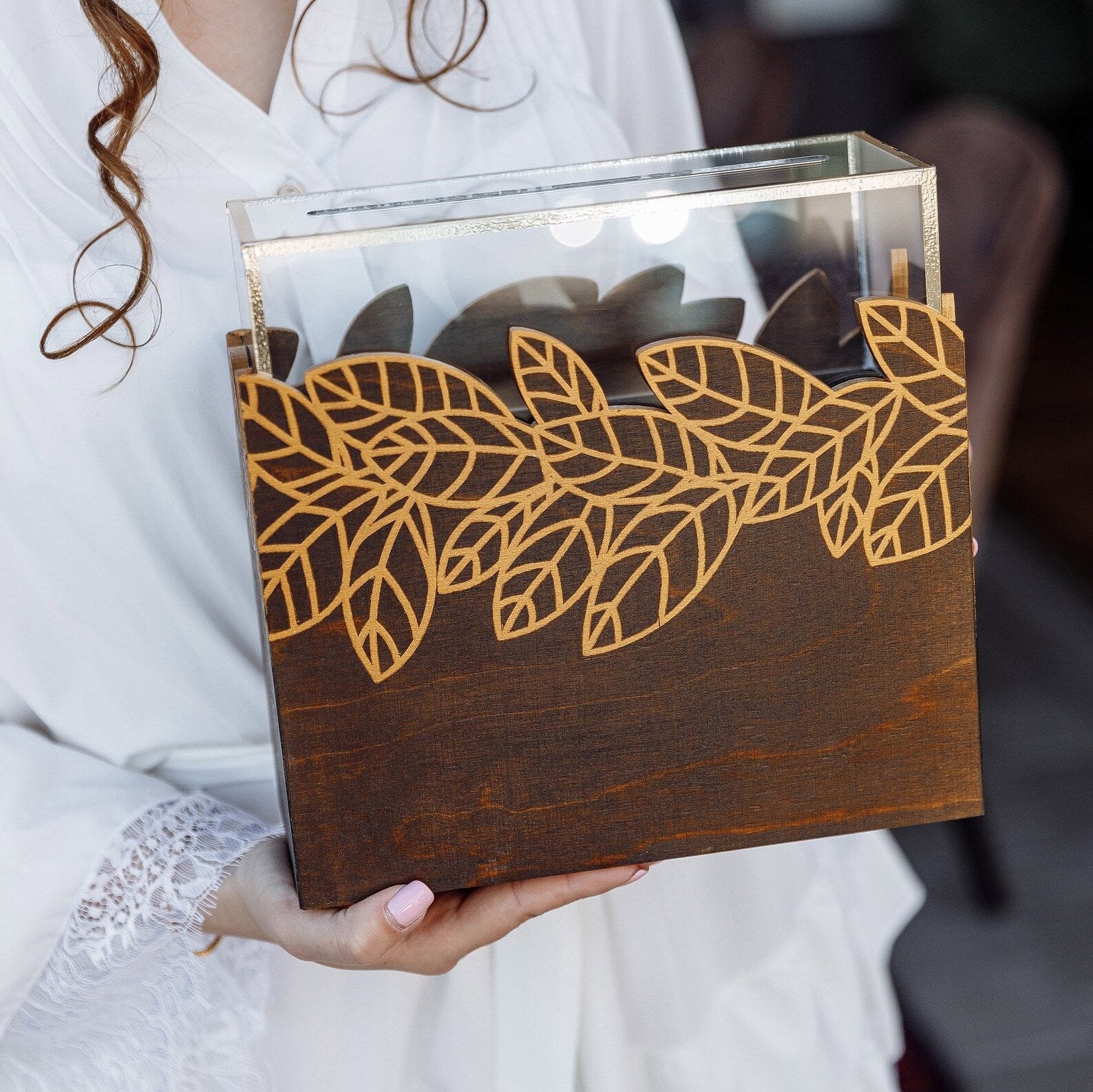 Весільна атрибутика
Все необхідне для наречених
Весільні товари
весільна скарбниця
Весільна скриня для конвертів
скриня на весілля