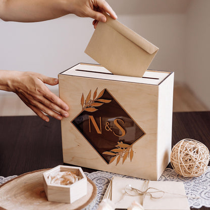 Казна для конвертів на весілля