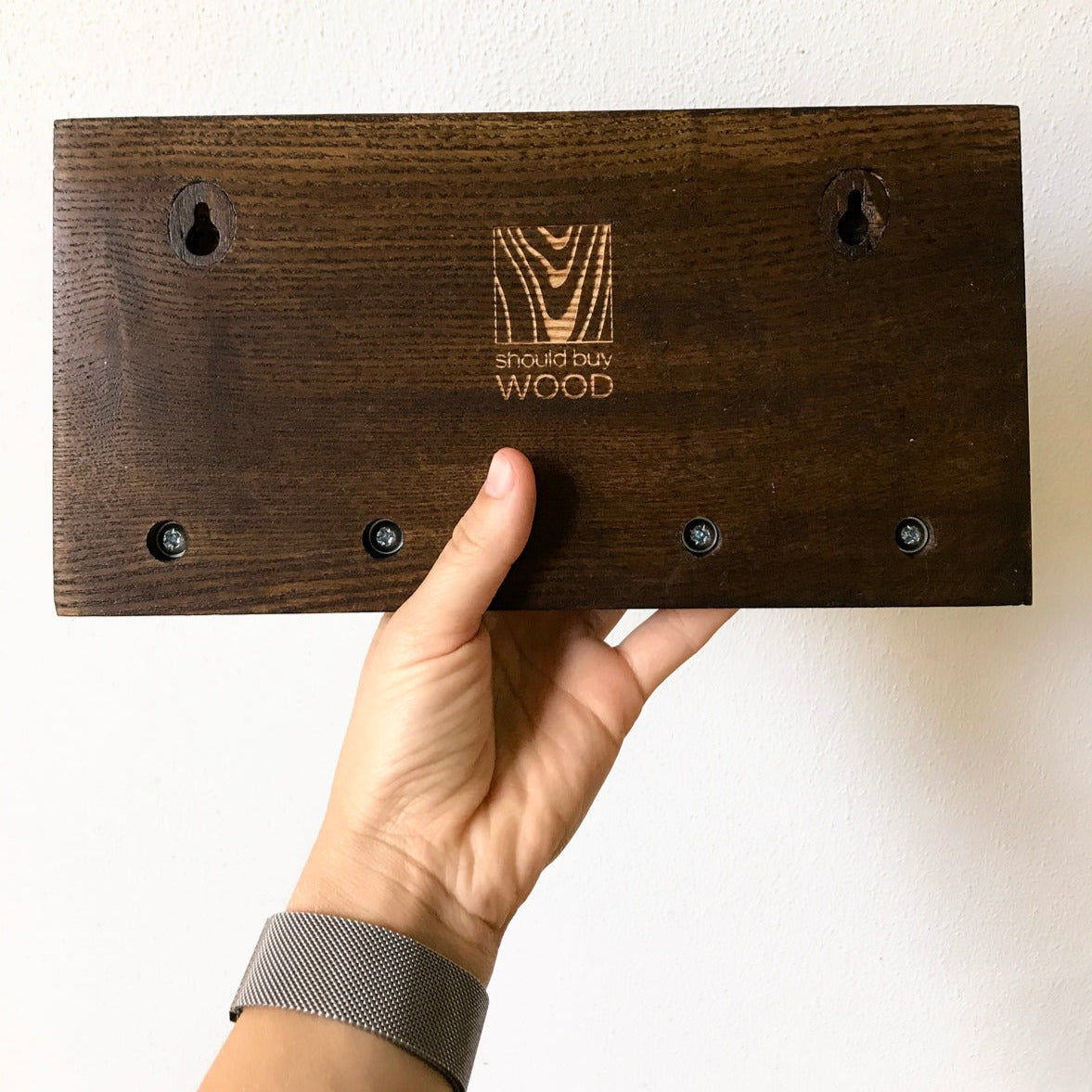 Вішалка для ключів
Декор в коридор 
Сучасний дизайн коридору
