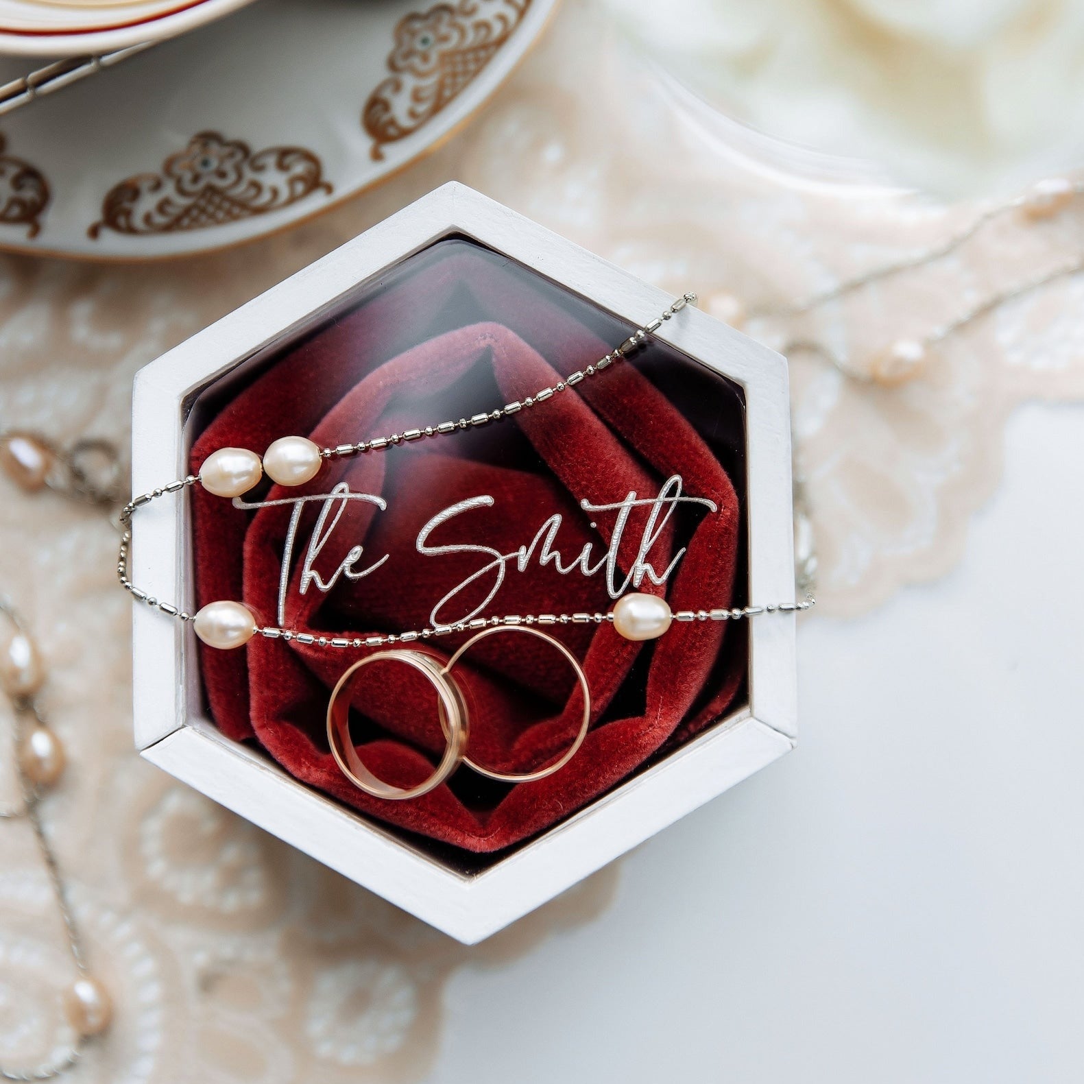 Шкатулка для обручальных колец